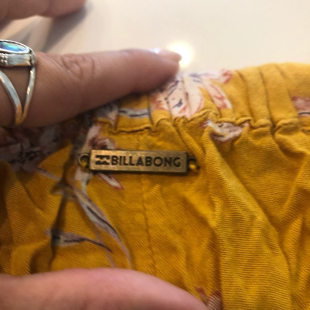 Billabong Shorts